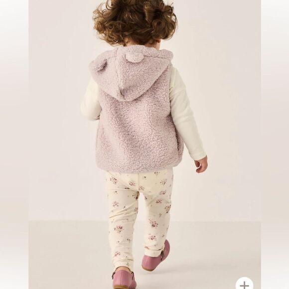 Cynthia Rowley 2 pc set Faux Fur Vest with Hood and Matching One Piece 0-3 Mo - Picture 4 of 4